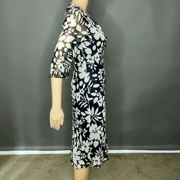 ICE Petite Dress with‎ Flower Design Size 4P - Picture 3 of 16